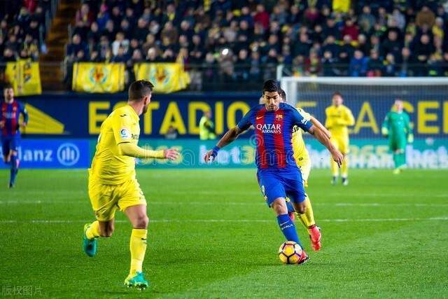 欧洲金靴实时榜单：莱万领跑 萨拉赫位列次席